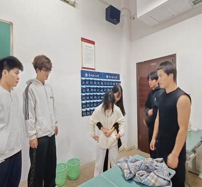 图示, 示意图
中度可信度描述已自动生成:ver1